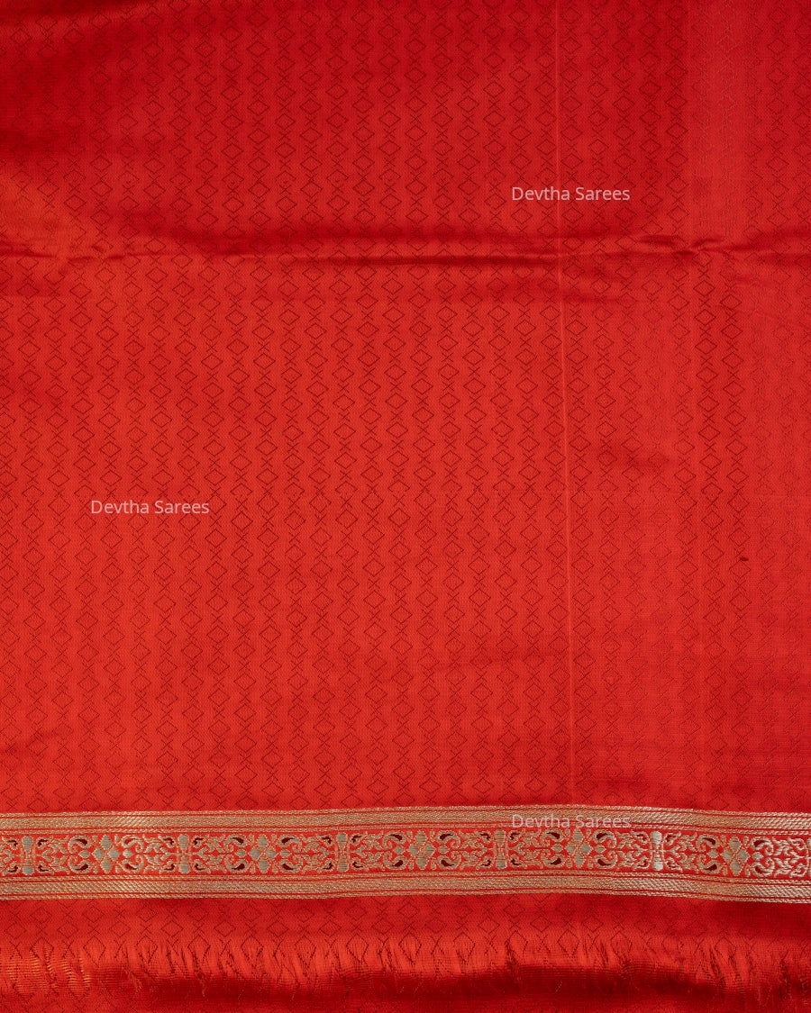 Red Premium Banarasi Katan Brocade Silk Saree (D14)