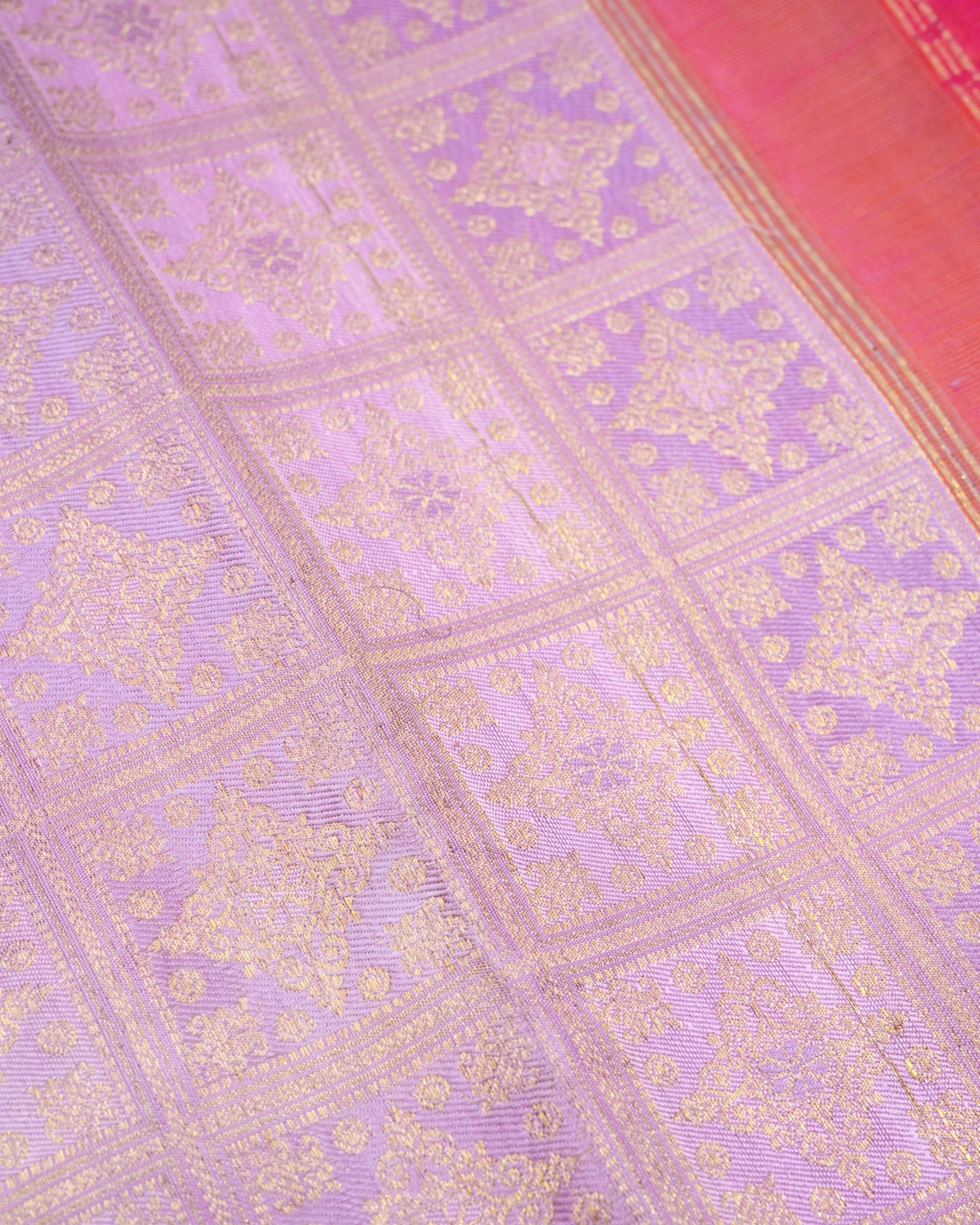 Pure Handloom Contrast Kanchipuram Silk Saree with Traditional Temple Block Brocade