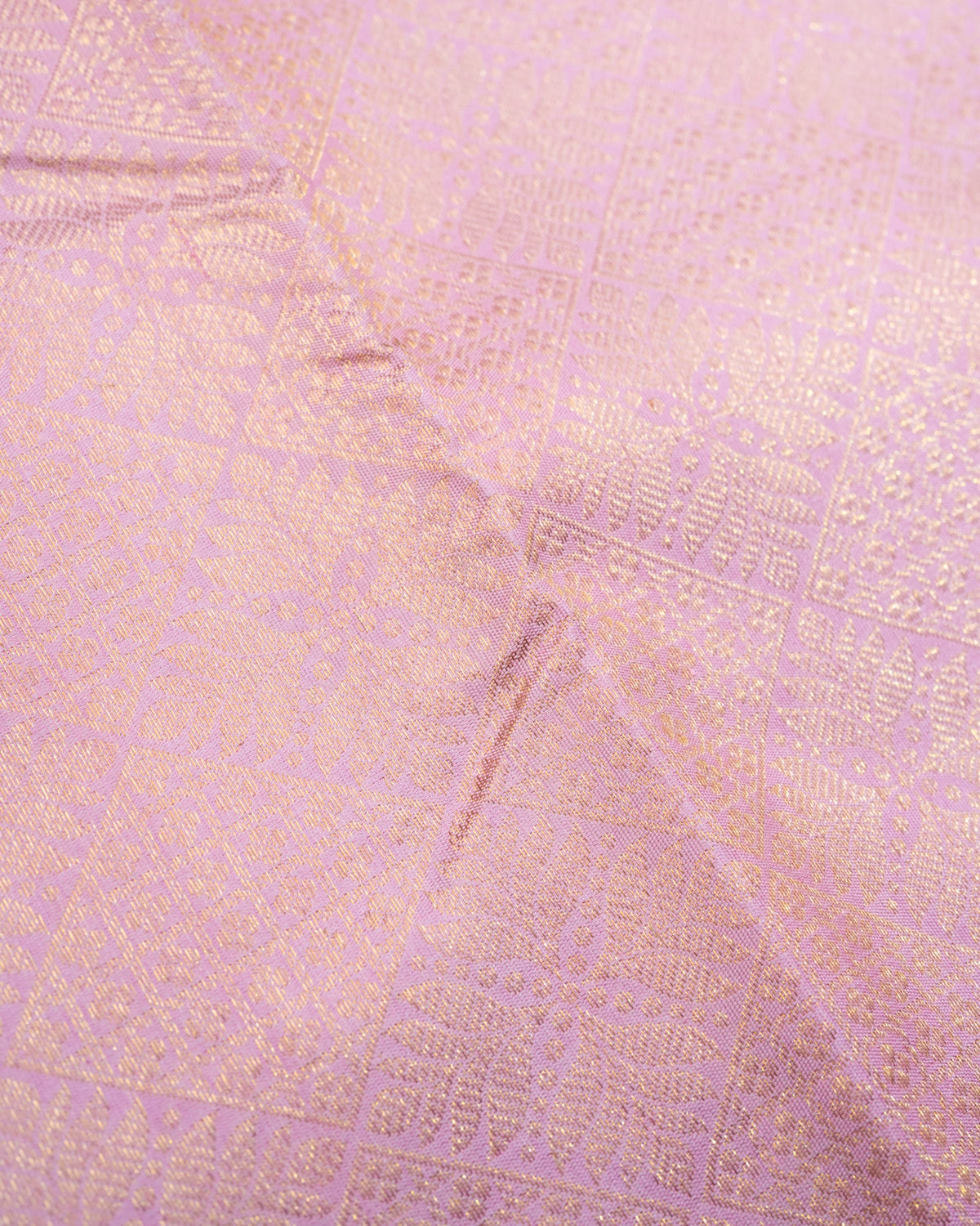 Pure Handloom Kanchipuram Silk Saree with Diamond Checks and Highlight Borders