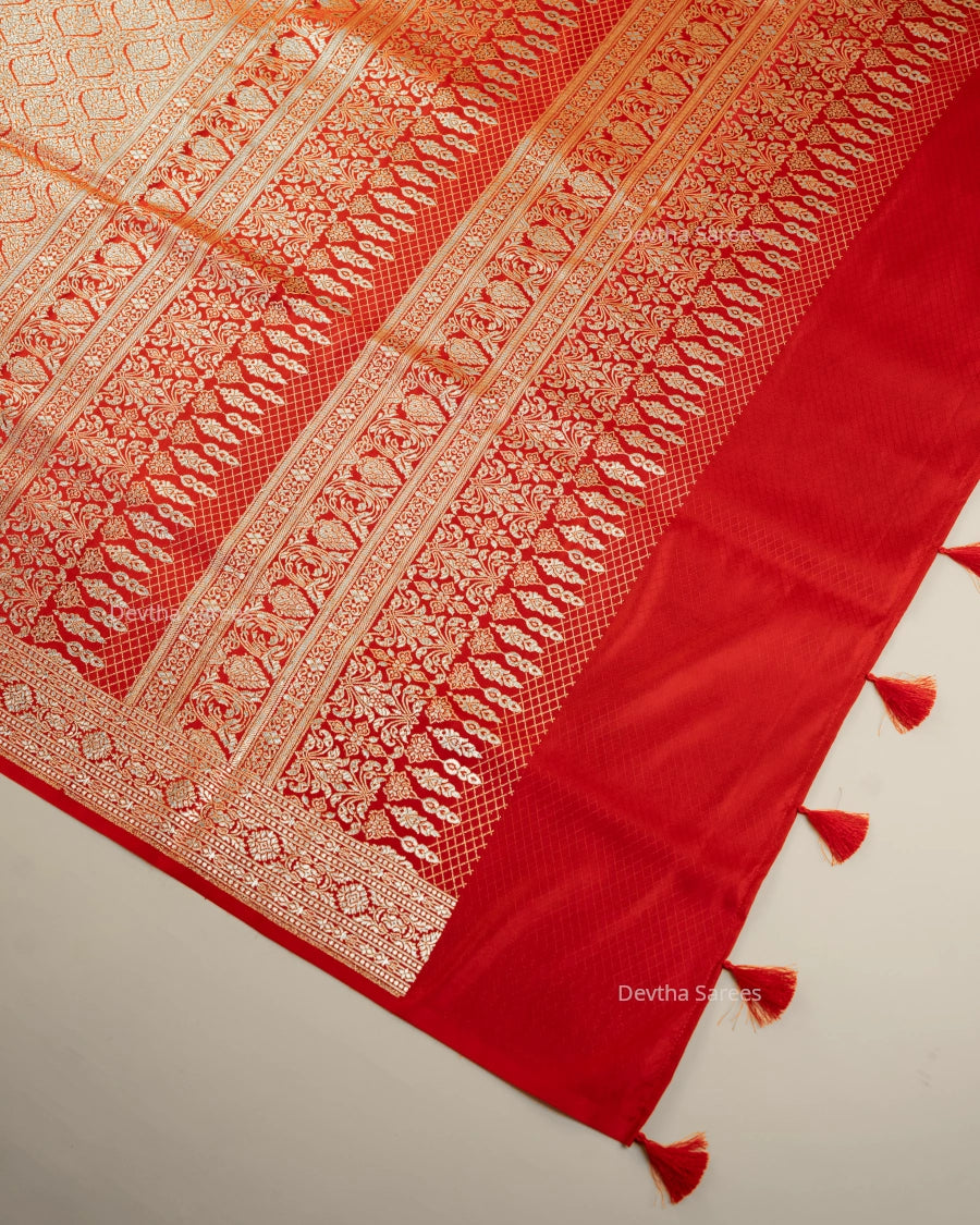 Red Premium Banarasi Katan Brocade Silk Saree (D16)