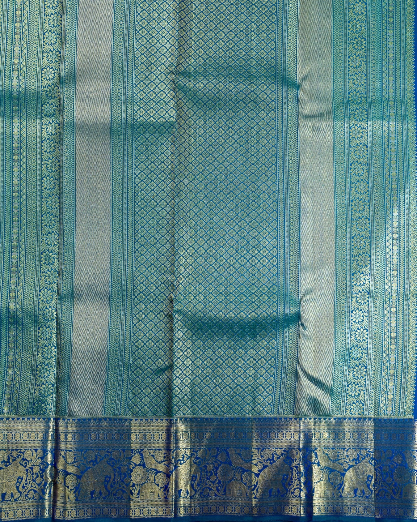 Pure Handloom Kanchipuram Silk Saree with Traditional Check with Buttas