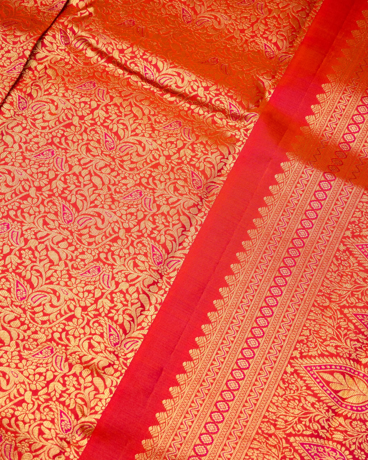 Pure Handloom Kanchipuram Silk Saree with Traditional Brocade Flowers