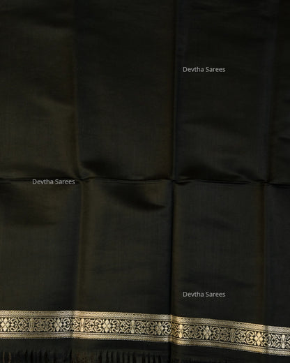 Black Premium Banarasi Katan Brocade Silk Saree (D9)