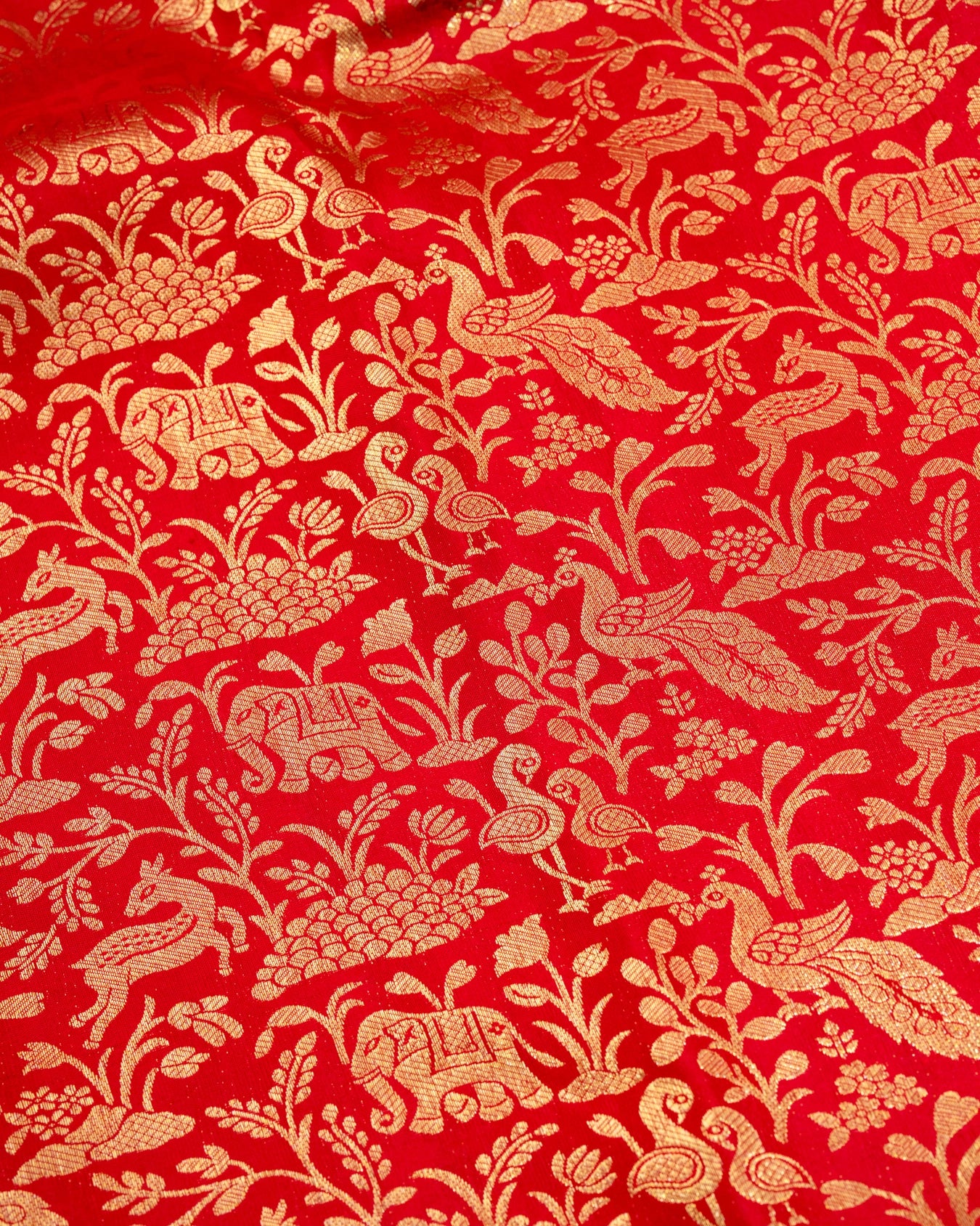 Pure Handloom Kanchipuram Silk Saree with Traditional Animal Brocade