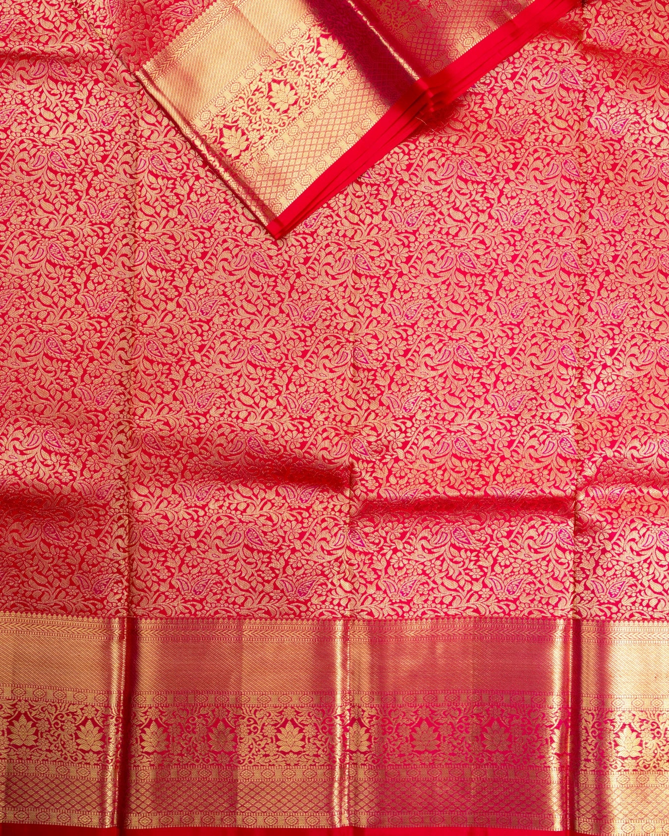 Pure Handloom Kanchipuram Silk Saree with Traditional Wine Pattern