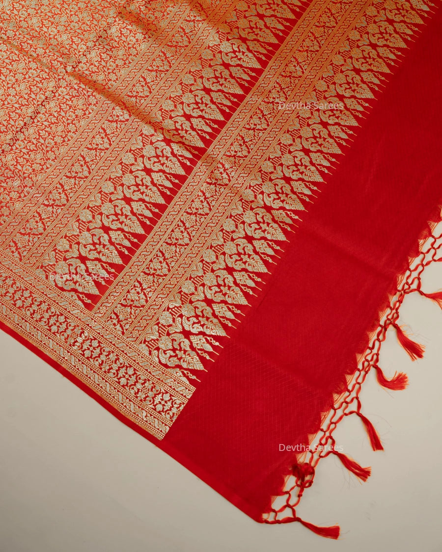 Red Premium Banarasi Katan Brocade Silk Saree (D11)