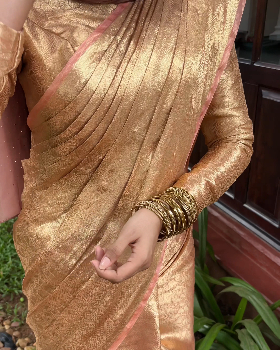 Liquid Gold - Pastel Peach Handwoven Pure Mulberry Brocade Silk Saree