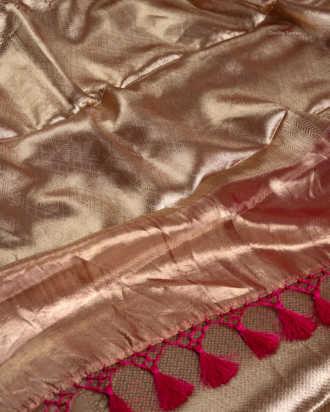 Liquid Gold - Hippie Pink Handwoven Pure Mulberry Brocade Silk Saree