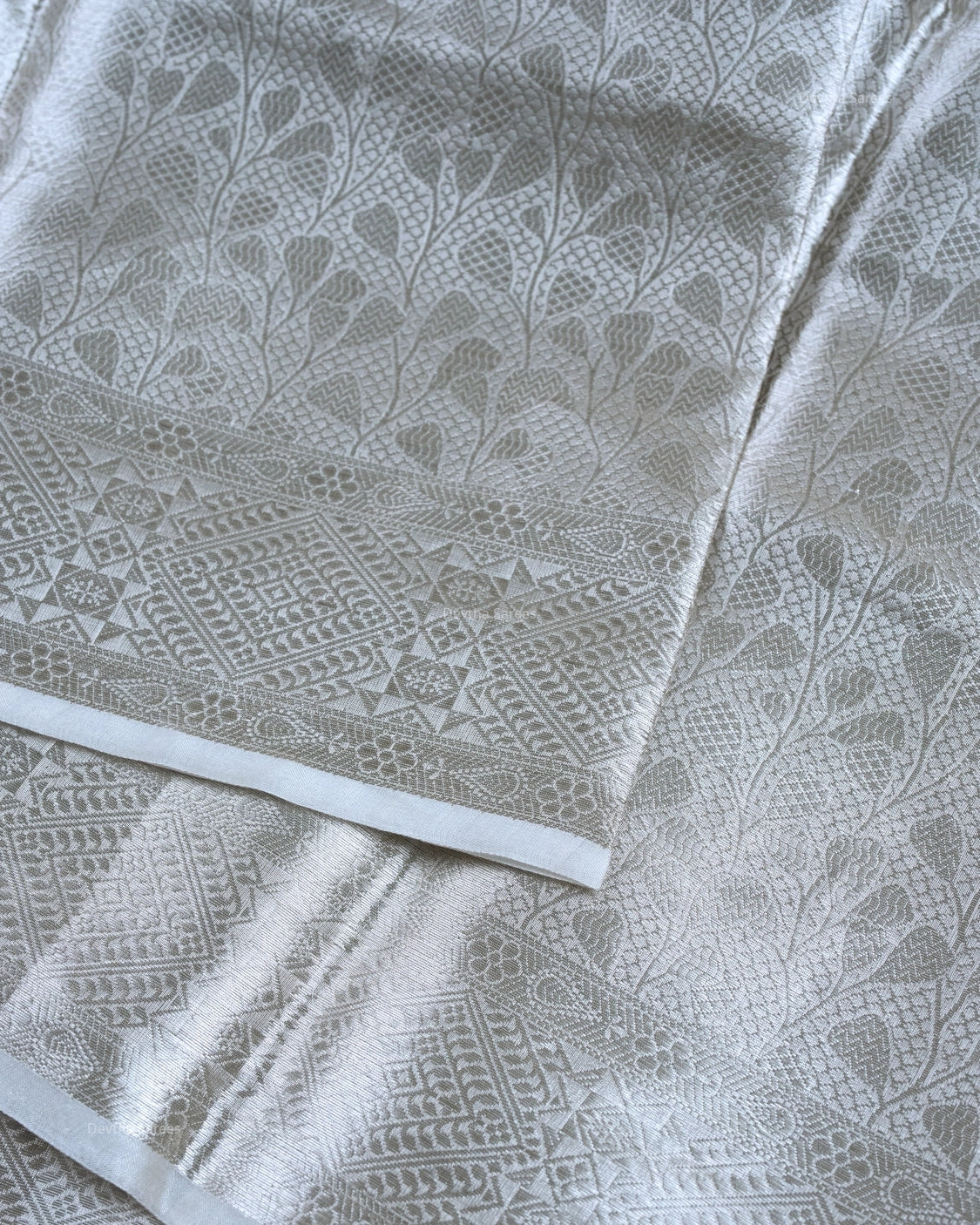 Liquid Silver - Silver Handwoven Pure Mulberry Brocade Silk Saree