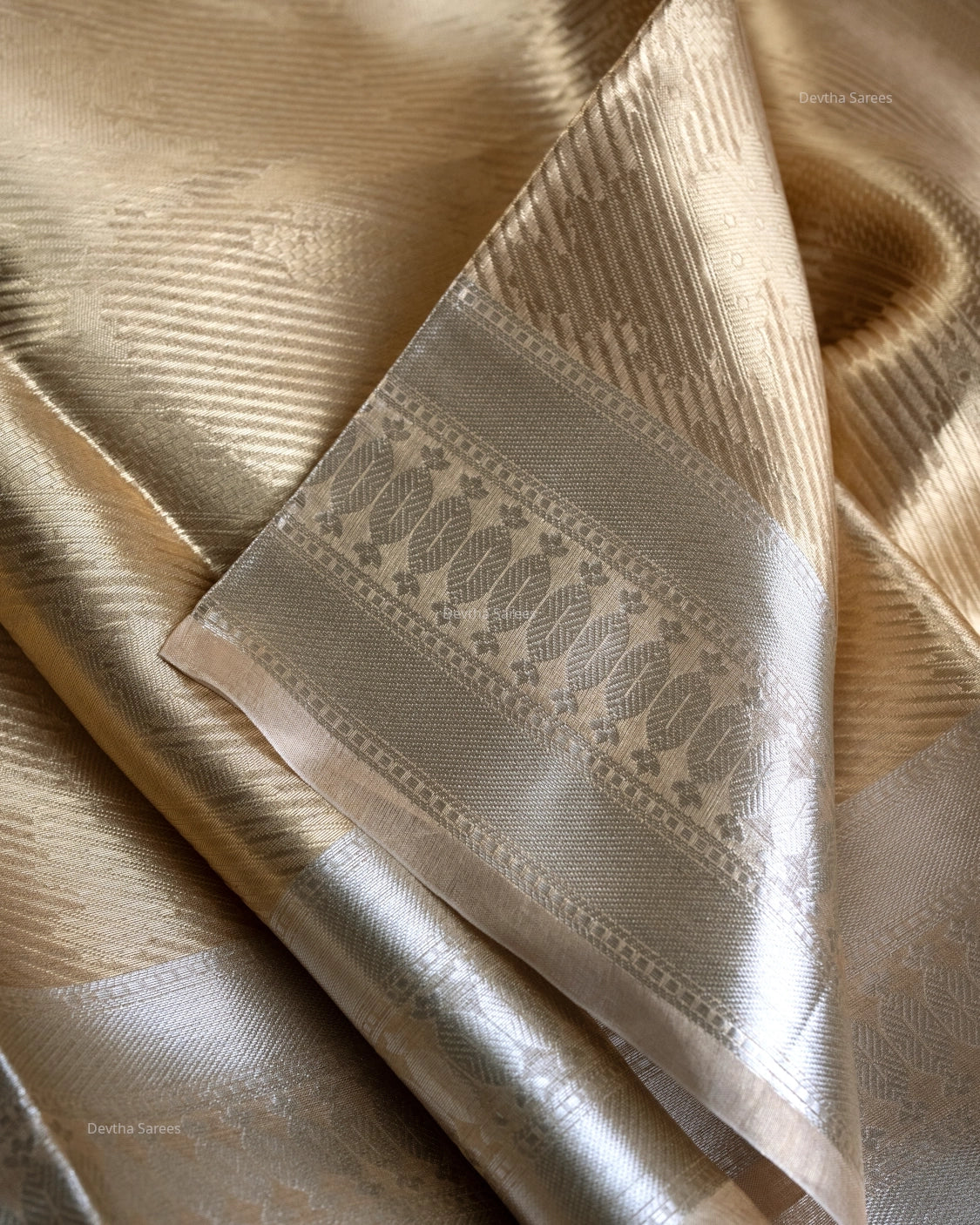 Liquid Gold - Cotton Cream Color Handwoven Pure Mulberry Brocade Silk Saree