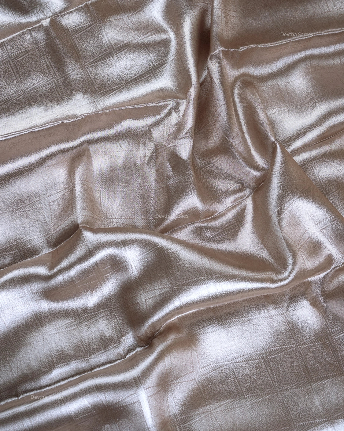 Liquid Gold - Melanie Pink Handwoven Pure Mulberry Brocade Silk Saree