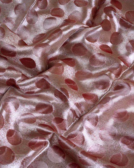 Liquid Gold - Romantic Red Handwoven Pure Mulberry Brocade Silk Saree with Round Pattern