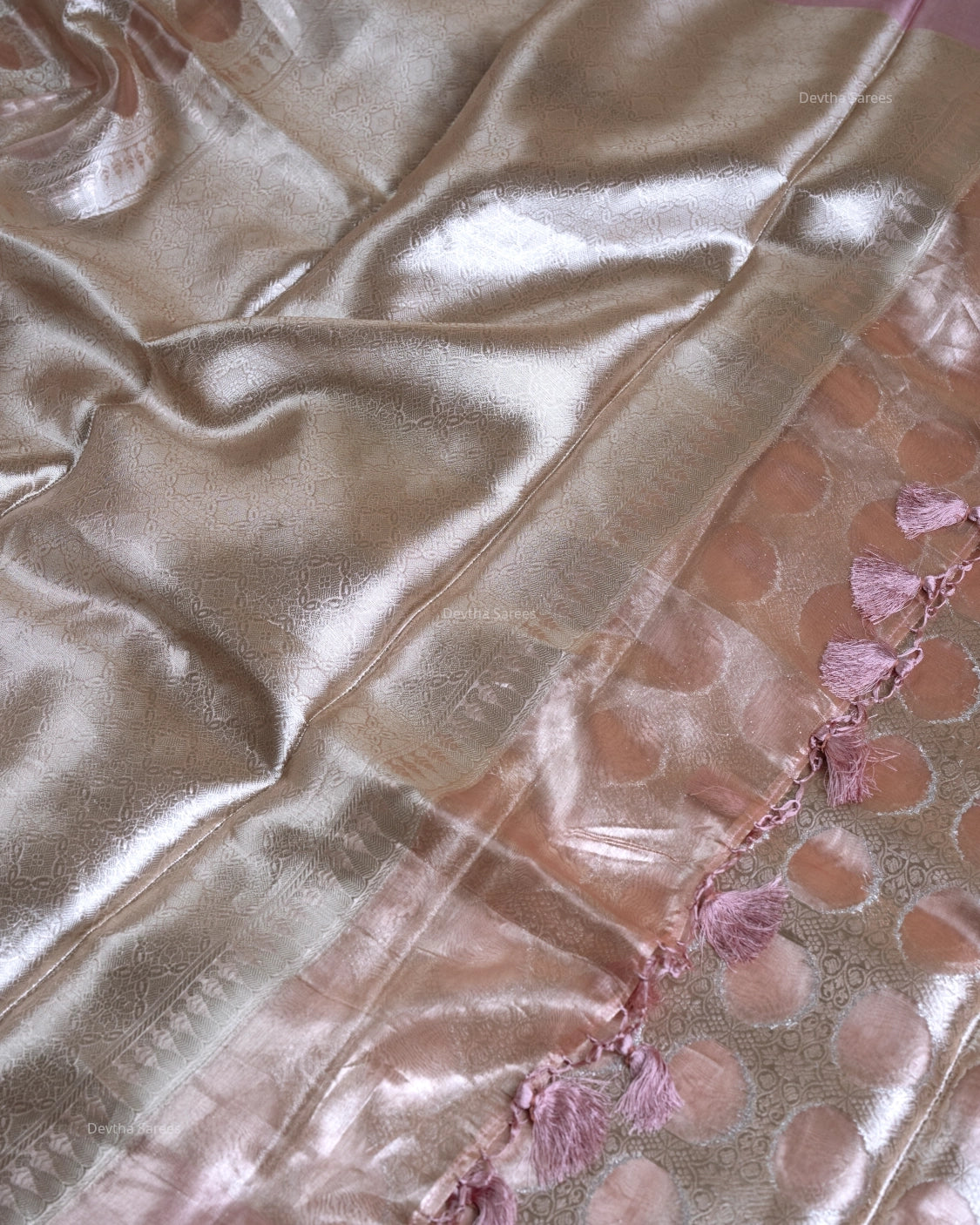 Liquid Gold - Spanish Peach Handwoven Pure Mulberry Brocade Silk Saree with Circle Pattern