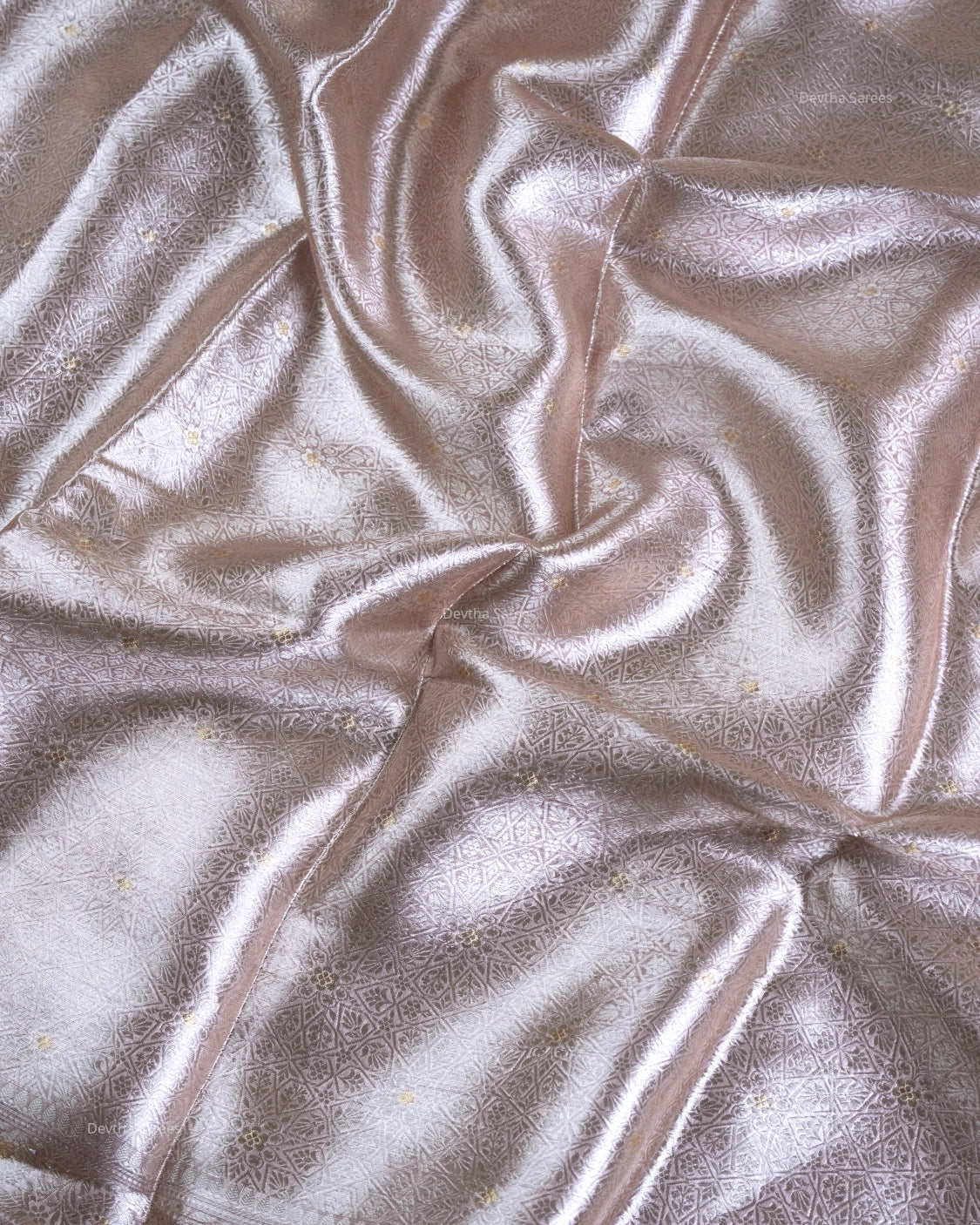 Liquid Gold - Pastel Lavender Handwoven Pure Mulberry Brocade Silk Saree