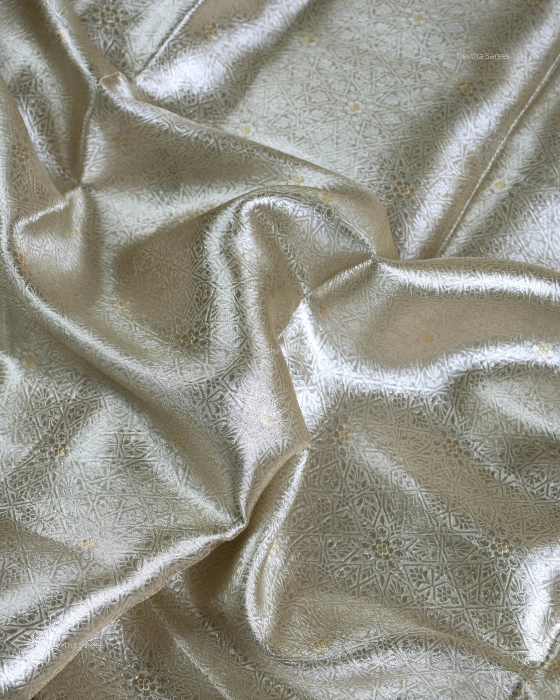 Liquid Gold - Pastel Sage Green Handwoven Pure Mulberry Brocade Silk Saree
